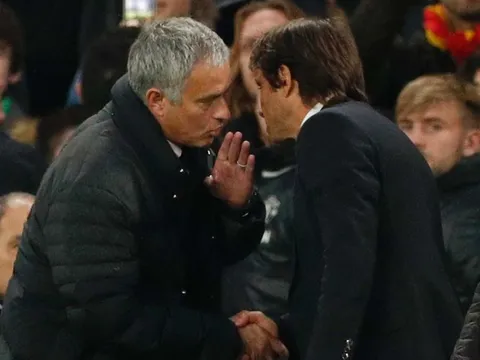 Mourinho dọa Conte xanh mặt