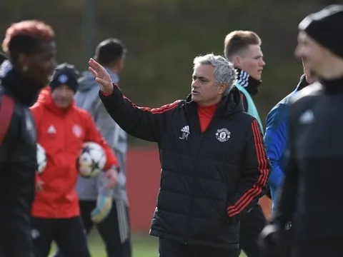 Mourinho so sánh Man Utd với Inter và Porto vô địch ngày nào