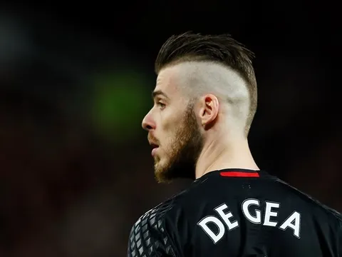 Kiểu tóc thời thượng của De Gea hứng bão chỉ trích