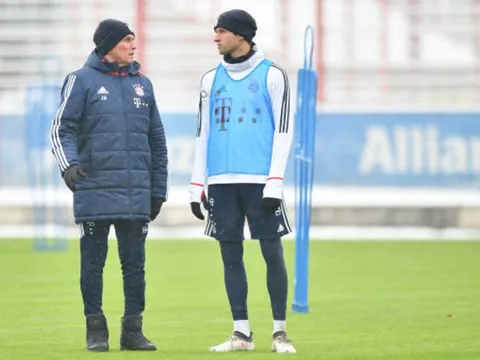 Muller trở lại tập luyện cùng Bayern sau nghi án chấn thương