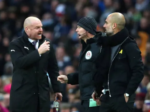 Muôn vàn cảm xúc ngoài đường pitch của Pep Guardiola cùng người đồng nghiệp