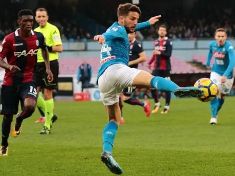 Napoli vẫn giữ vững ngôi đầu, dù bị dẫn bàn ngay phút đầu