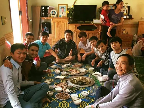 Năm con gà, Công Phượng quyết đổi vận bằng… 1 bàn thắng