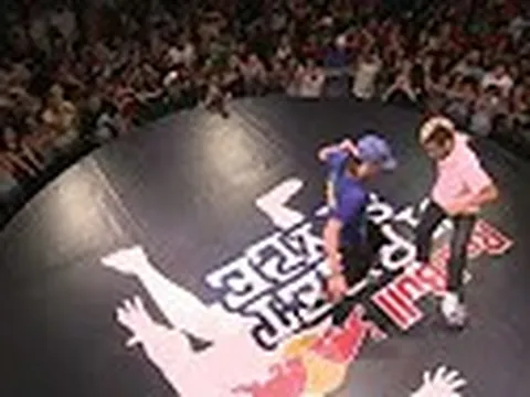 Neymar chiến freestyle cùng Sean Garnier