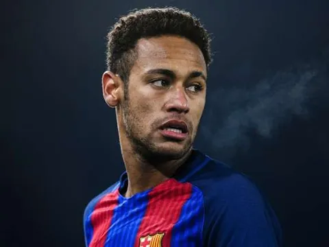 "Neymar đẳng cấp hơn hẳn Ronaldo và Messi"