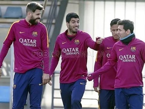 Neymar và Suarez song kiếm 'hạ' Pique
