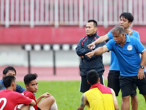 Ngẫm về lời của các HLV ngoại ở V-League