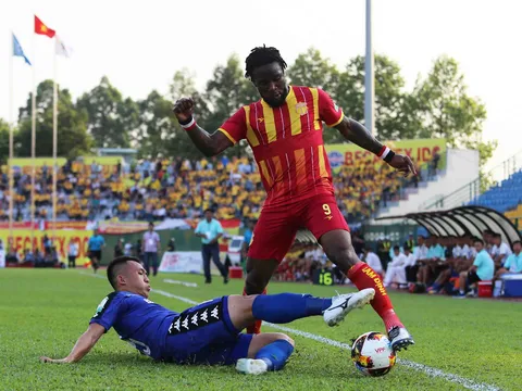 Nghẹt thở vượt qua Nam Định, B.Bình Dương lên đỉnh V-League 2018