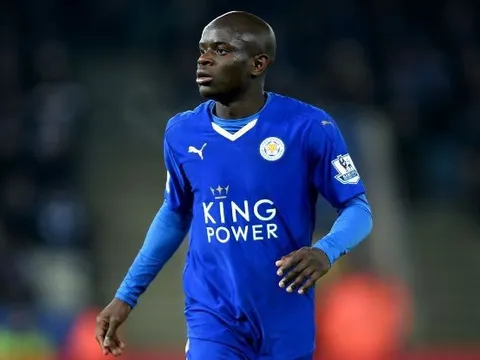 'N'Golo Kante ở Leicester hay hơn tại Cheslea'