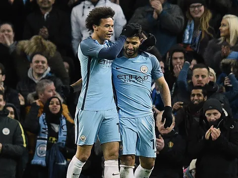 Ngược dòng đè bẹp Huddersfield, Man City vào tứ kết FA Cup
