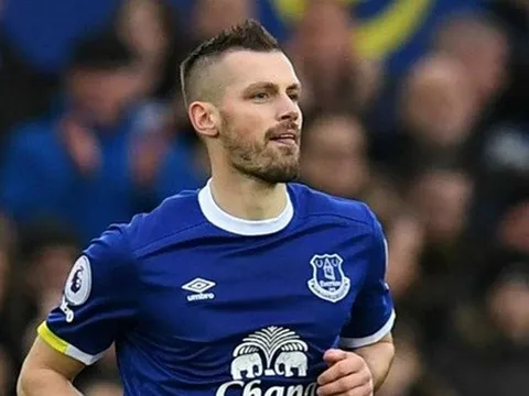 Người cũ buông lời khiến Man United buồn lòng