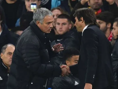 Nhìn Chelsea, Mourinho đố kỵ với Conte