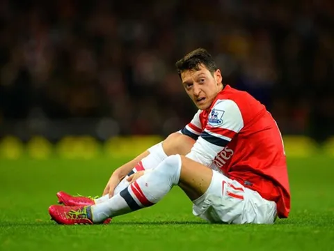 NHM Arsenal đòi đổi Mesut Oezil lấy Bale