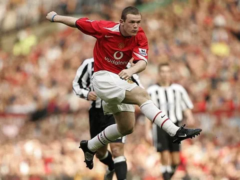 Những bàn thắng để đời của Rooney tại Man Utd