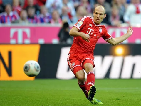Những bàn thắng mang thương hiệu Robben