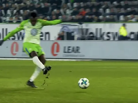 Những cú nã đại bác tuyệt đẹp tại Bundesliga mùa này
