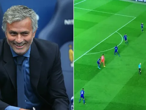 Những kịch bản có thể xảy ra trận Man Utd - Liverpool: Mưa thẻ đỏ và bóng bổng?
