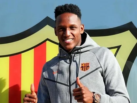 Những lý do Yerry Mina chưa thể ra mắt tại Barcelona