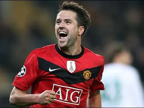 Những năm cuối sự nghiệp của Michael Owen tại Man Utd
