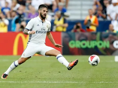 Những pha chuyền bóng và dứt điểm tinh tế của Isco