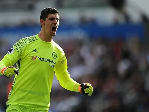Những pha cứu thua xuất thần của Thibaut Courtois mùa giải này
