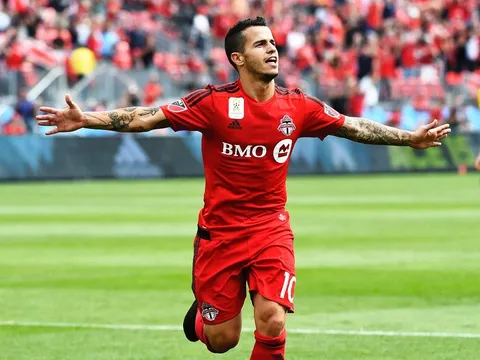 Những pha đi bóng lắt léo của Sebastian Giovinco
