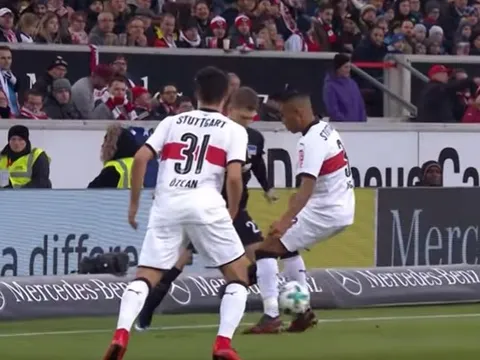 Những pha qua người 'nghệ' nhất Bundesliga trong tháng Giêng