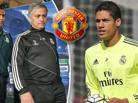 NÓNG: Varane xác nhận sự theo đuổi từ Man United