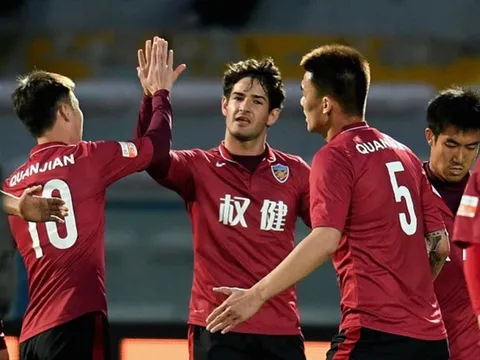Pato ghi bàn ra mắt, Quanjian vẫn không thắng