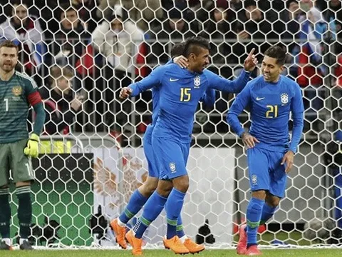 Paulinho tiếp tục thể hiện duyên ghi bàn khi lên tuyển