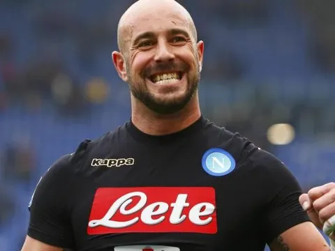 Pepe Reina tới AC Milan kiểm tra trong 24 giờ nữa