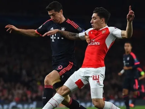 Pha bứt tốc khủng khiếp của Hector Bellerin trận gặp Bayern Munich