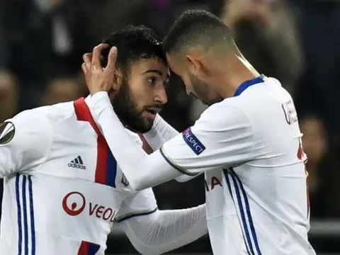 Pha solo ngoạn mục của Nabil Fekir vào lưới AS Roma