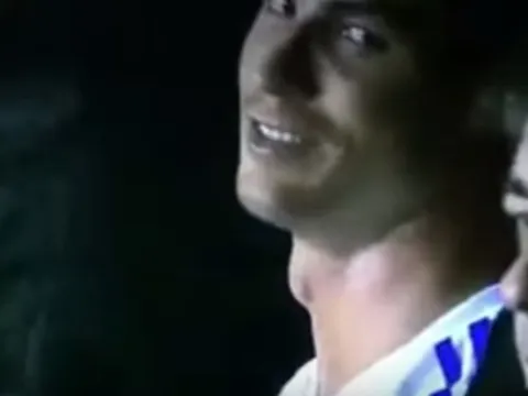 Phản ứng bất mãn của Ronaldo trên băng ghế dự bị của Real