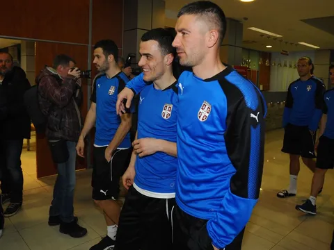Phong độ cao, cựu sao Man City rạng rỡ nhận băng thủ quân Serbia