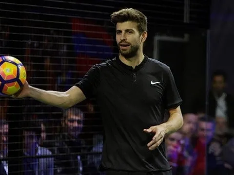 Pique nguyện ủng hộ Luis Enrique đến chết