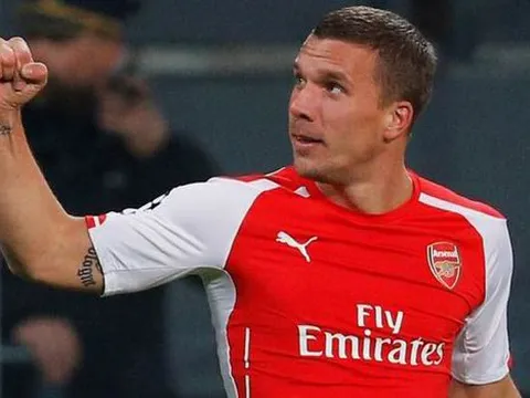 Podolski và những bàn thắng đáng nhớ tại sân Emirates