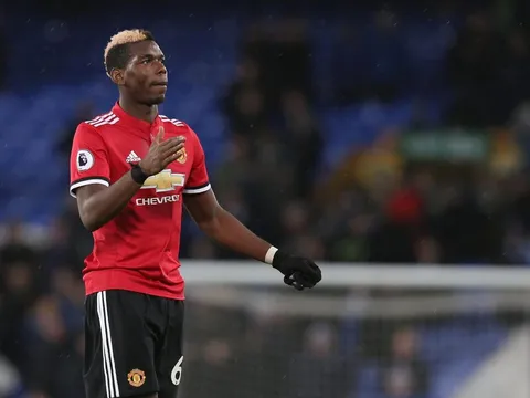 Bảo vệ Pogba, Mourinho chỉ trích luôn Paul Scholes