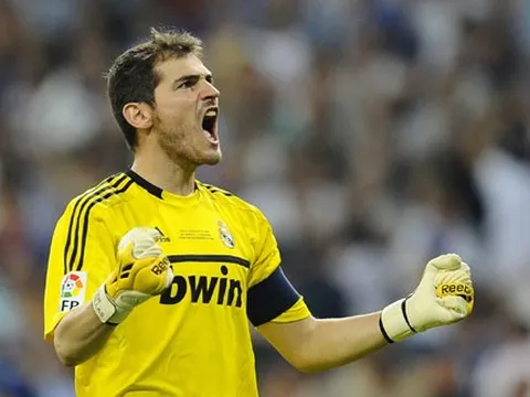 Quá khứ vàng son của Iker Casillas