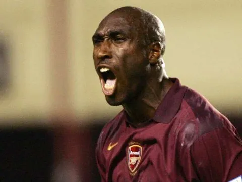 Quá khứ vàng son của Sol Campbell