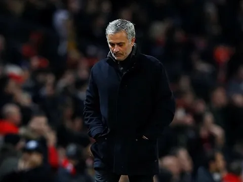 Quan điểm chuyên gia: Man Utd thua vì Mourinho dùng Sanchez