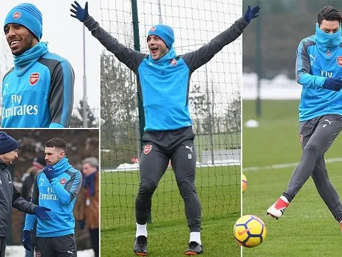 Đẩy lùi u ám, sân tập Arsenal vui như trẩy hội