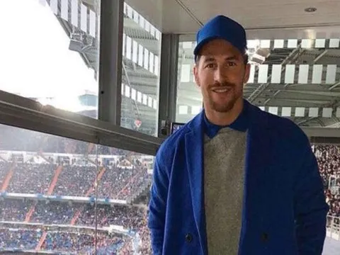 Ramos chọc cười thiên hạ trong ngày Real thua sấp mặt