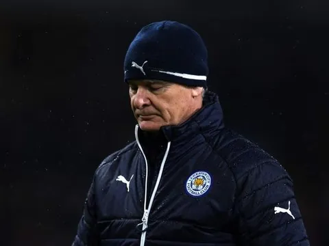 Ranieri họp riêng với ông chủ Leicester, tương lai đã rõ