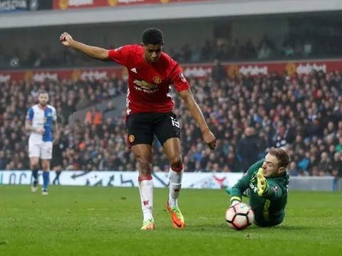 Tin Rashford, Mourinho đặt dấu chấm hết cho Rooney
