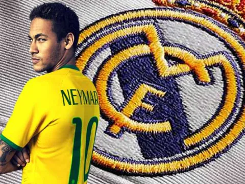 Real CHỐT 3 mục tiêu thay Ronaldo
