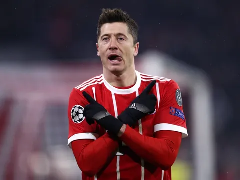 Real Madrid săn tiền đạo: Động thái lạ của Lewandowski