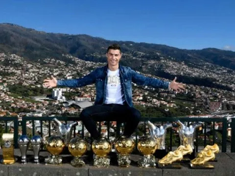 Real Madrid từ chối tăng lương cho Ronaldo và câu chuyện 'Cậu bé chăn cừu'