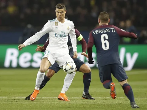 Real Madrid vào tứ kết: Tuyệt đỉnh Ronaldo