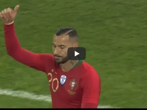 Ricardo Quaresma chơi rất hay trước Ai Cập
